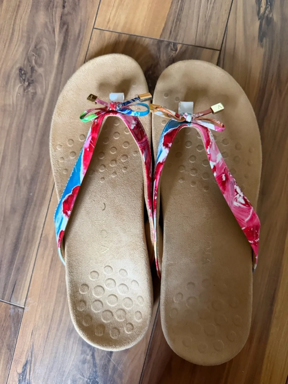 Vionic Bella Thong Sandals